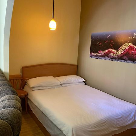Studio With Balcony On Sayat Nova Avenue 耶烈万 外观 照片